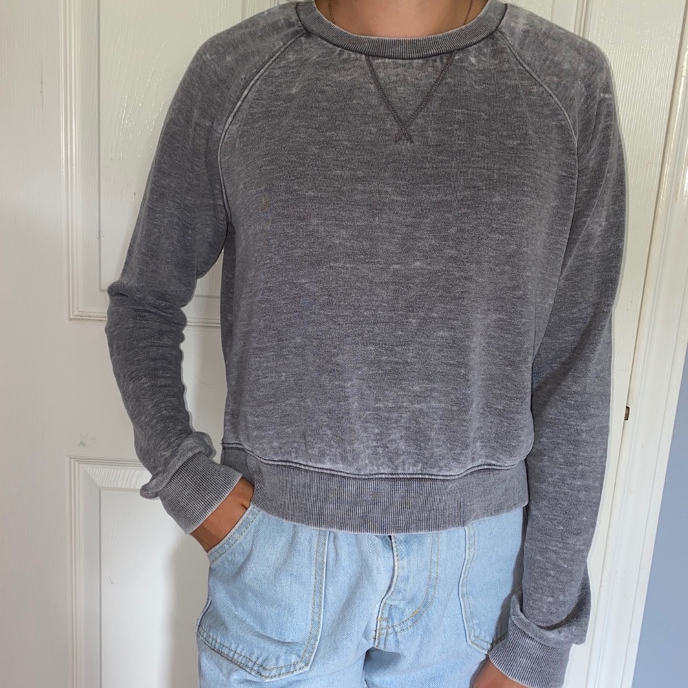 Grey, comfy, soft shirt/crew neck